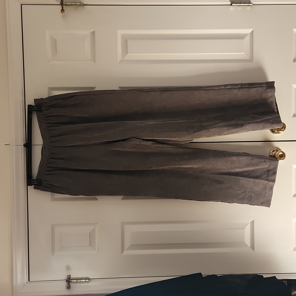 Alfred Dunner  Size 18W Corduroy Grey Pants